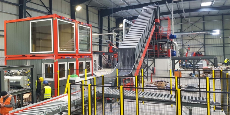 Refrigerator recycling plants: how they work and what materials they recover