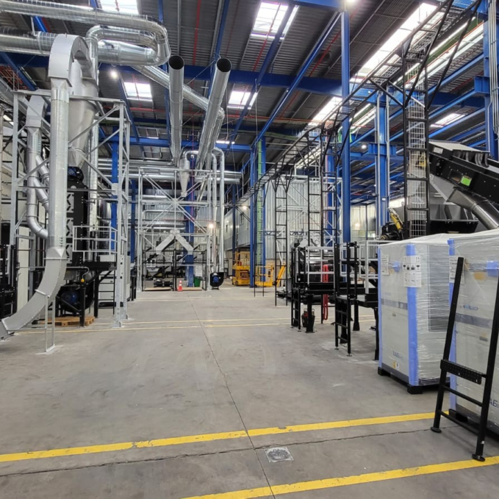 ee5f0304-9d0a-4add-bbc3-262df969d018 ee5f0304-9d0a-4add-bbc3-262df969d018