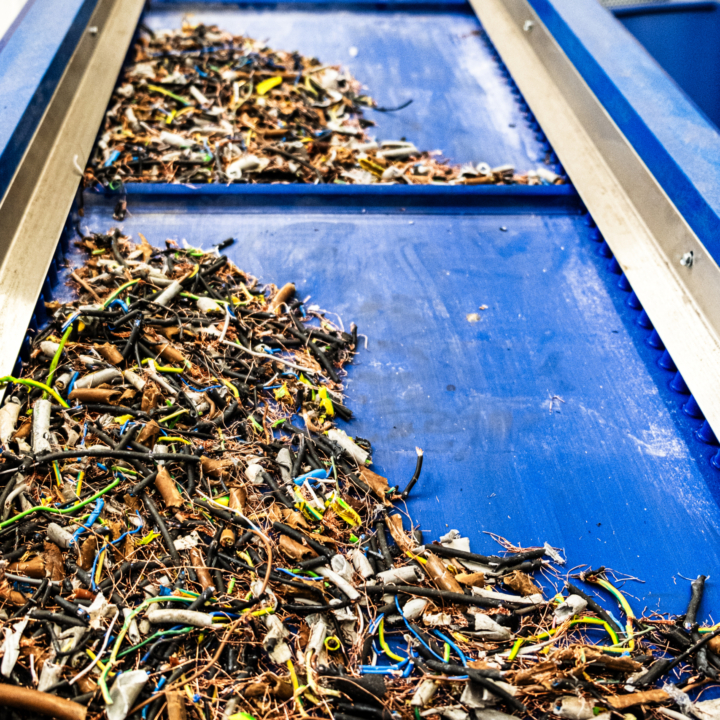 Output_cables_first_shredding (5) Output_cables_first_shredding (5)